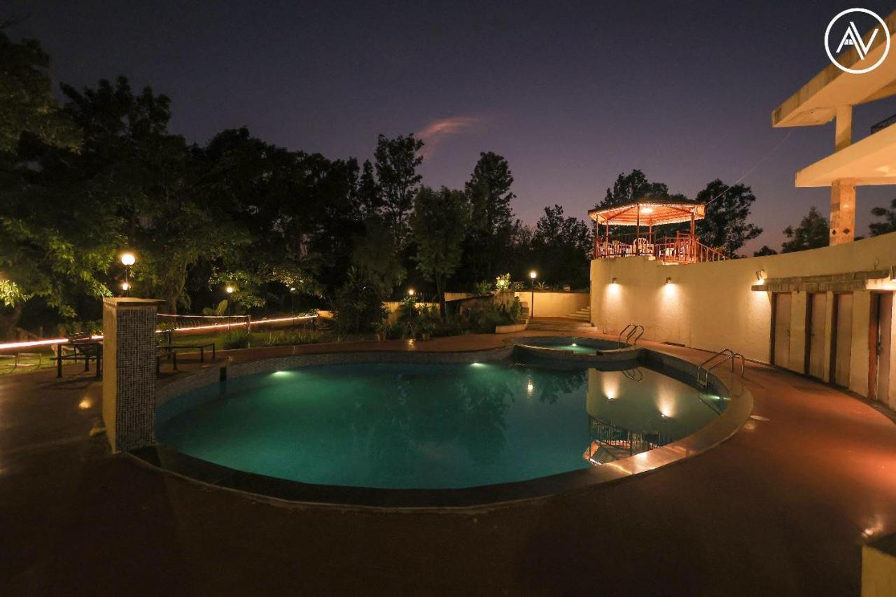 Arcus Villa - Swimming Pool/Ac/Luxurious Mahābaleshwar Exterior foto